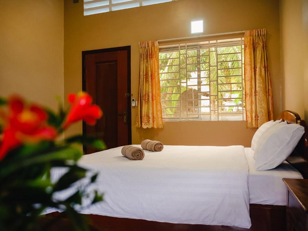Lea'S Guesthouse And Restaurant Kampot Eksteriør bilde